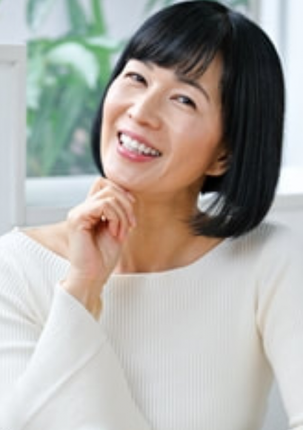 https://ai-with.com/demo/wp-content/uploads/2022/01/top-model-600x850.png